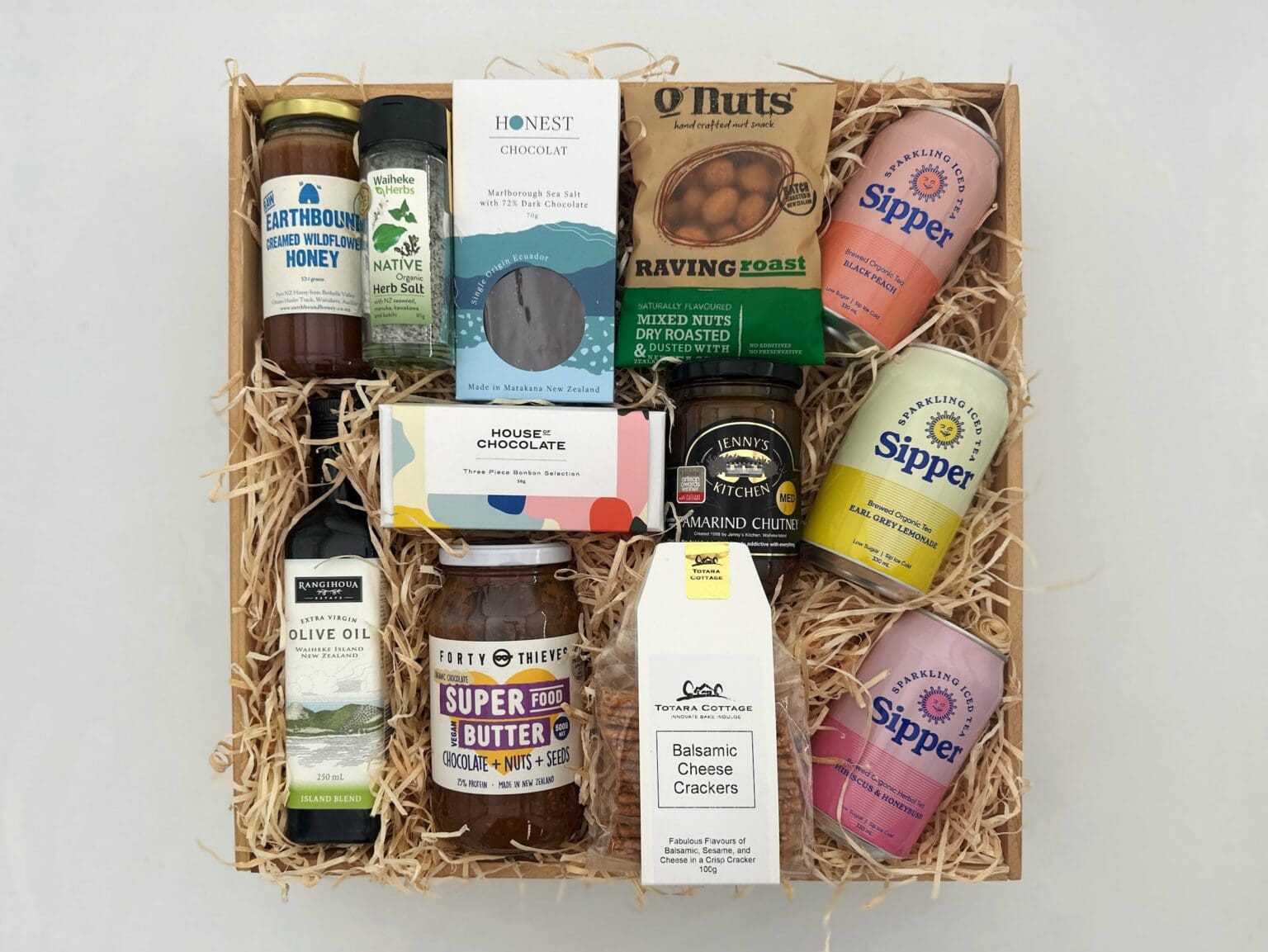 Gift Boxes NZ: Buy Gift Baskets & Hampers | We Love Local